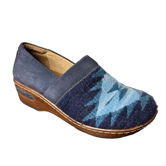 Born Bailie Shoes Slip On Leather Southwestern Boho Festival Gorpcore‎ Size 7.5 - Picture 1 of 9